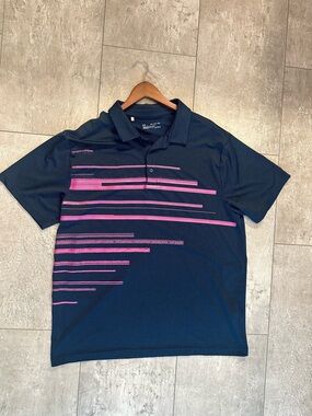 Under Armour Heatgear Loose Fit Polo Size 2XL Navy blue and Purple Striped EUC